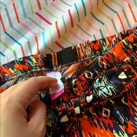 Shorts - Picture 6 of 6